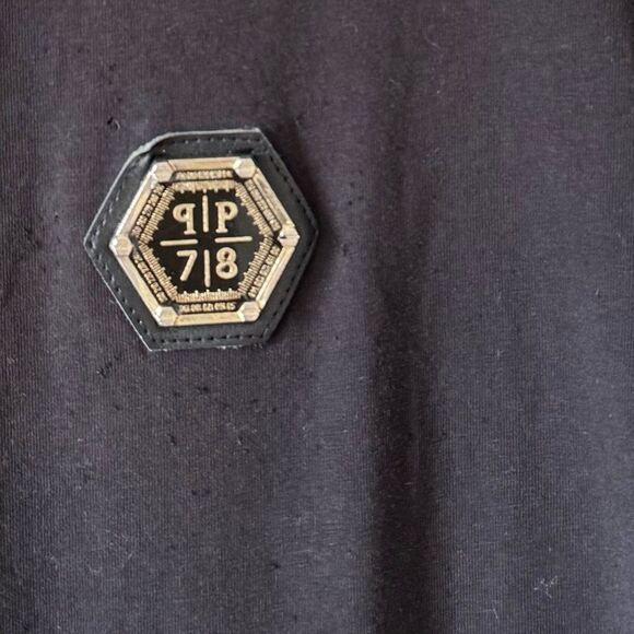 Philipp Plein Homme Black T-Shirt with Metal Patch Details Size L - Picture 3 of 11